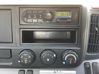 三菱ふそうキャンター平ボディ小型（2t・3t）[写真33]