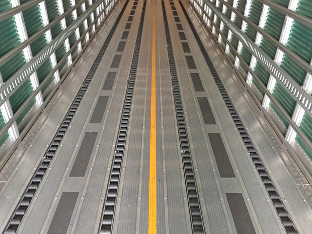 日本フルハーフその他の車種バントレーラー大型（10t）[写真15]