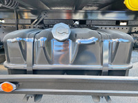 いすゞエルフ平ボディ小型（2t・3t）[写真17]