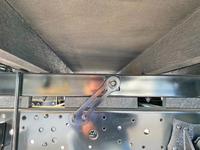 いすゞエルフ平ボディ小型（2t・3t）[写真21]