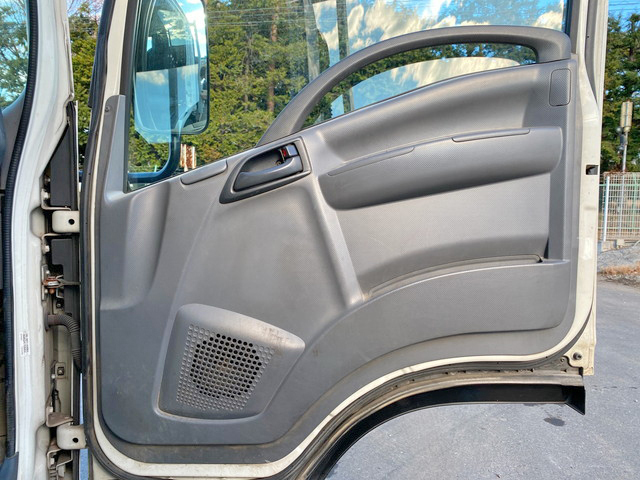 いすゞエルフ平ボディ小型（2t・3t）[写真26]