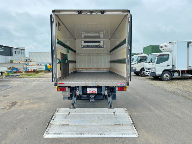 いすゞエルフ冷凍車（冷蔵車）小型（2t・3t）[写真10]