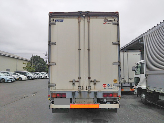 UDトラックスクオンアルミウイング大型（10t）[写真09]