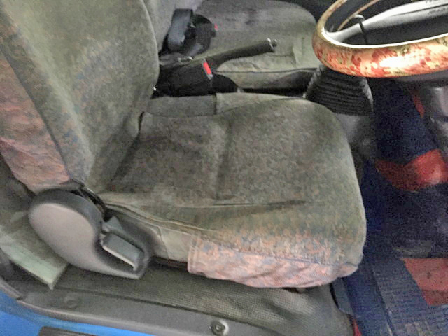 いすゞエルフダンプ小型（2t・3t）[写真23]