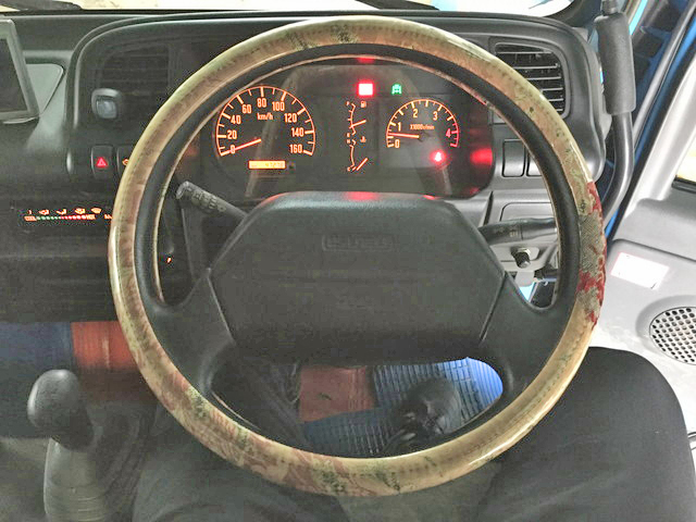 いすゞエルフダンプ小型（2t・3t）[写真26]