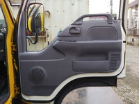 いすゞエルフパネルバン小型（2t・3t）[写真28]