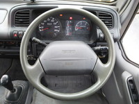 いすゞエルフパネルバン小型（2t・3t）[写真37]