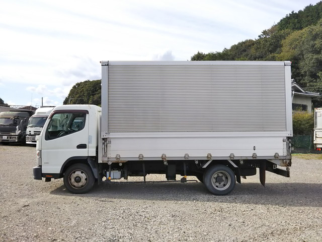 三菱ふそうキャンターアルミウイング小型（2t・3t）[写真05]