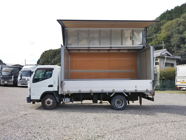 三菱ふそうキャンターアルミウイング小型（2t・3t）[写真06]