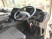 三菱ふそうスーパーグレートダンプ大型（10t）[写真34]