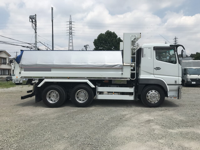 三菱ふそうスーパーグレートダンプ大型（10t）[写真07]