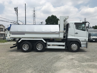 三菱ふそうスーパーグレートダンプ大型（10t）[写真07]