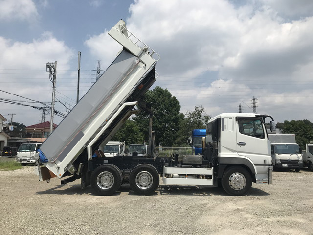 三菱ふそうスーパーグレートダンプ大型（10t）[写真08]