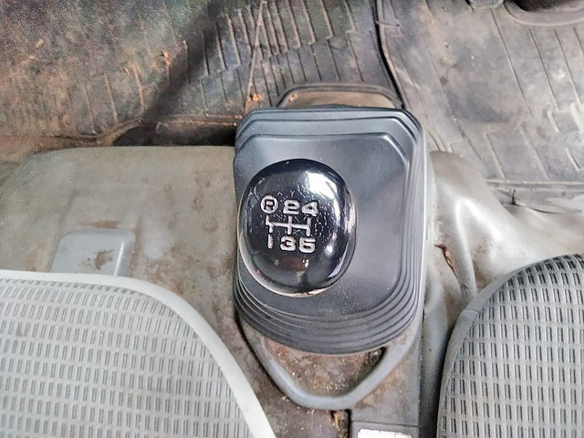 トヨタダイナ平ボディ小型（2t・3t）[写真32]