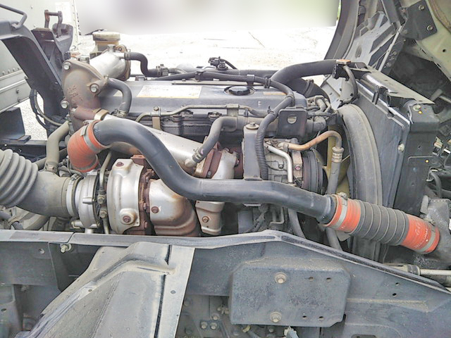 いすゞフォワードアルミバン中型（4t）[写真25]