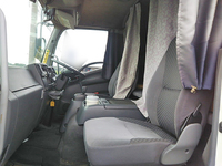 いすゞフォワードアルミバン中型（4t）[写真30]