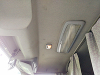 いすゞフォワードアルミバン中型（4t）[写真31]