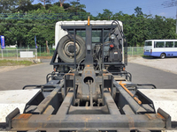 UDトラックスコンドルアームロール増トン（6t・8t）[写真13]