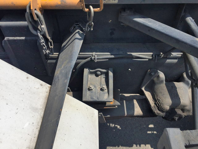 UDトラックスコンドルアームロール増トン（6t・8t）[写真16]