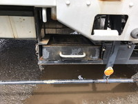 いすゞフォワードクレーン3段中型（4t）[写真15]