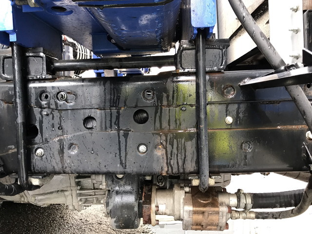 いすゞフォワードクレーン3段中型（4t）[写真16]