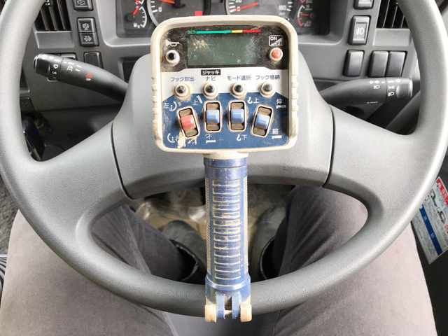 いすゞフォワードクレーン3段中型（4t）[写真33]