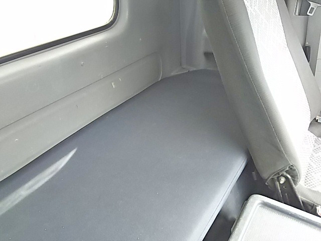 日野レンジャーダンプ中型（4t）[写真28]