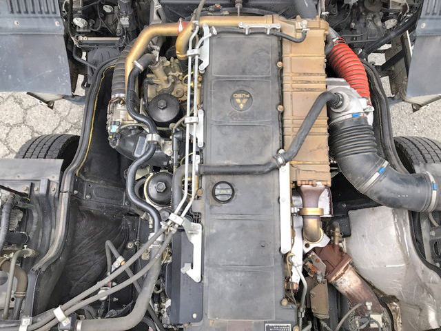 三菱ふそうスーパーグレートアルミブロック大型（10t）[写真22]