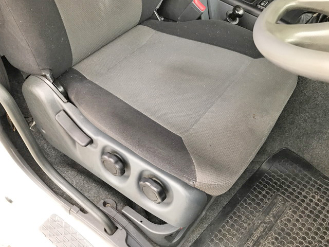 三菱ふそうスーパーグレートアルミブロック大型（10t）[写真28]