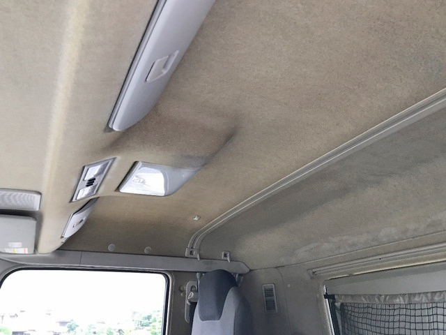 三菱ふそうスーパーグレートアルミブロック大型（10t）[写真32]