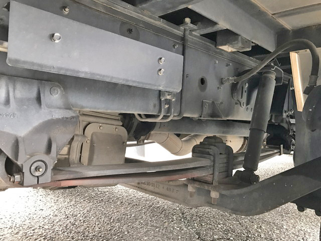 三菱ふそうスーパーグレートアルミブロック大型（10t）[写真18]