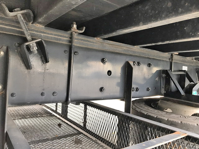 三菱ふそうスーパーグレートアルミブロック大型（10t）[写真19]