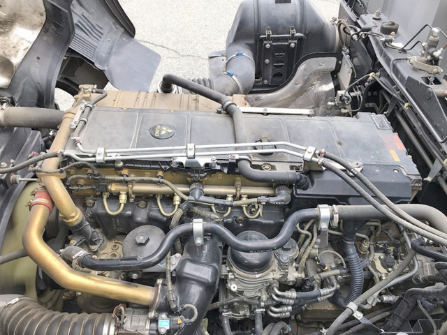 三菱ふそうスーパーグレートアルミブロック大型（10t）[写真25]