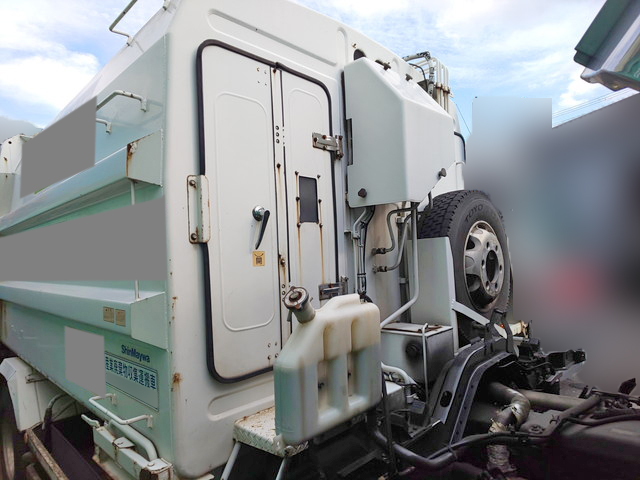 いすゞフォワードパッカー車（塵芥車）中型（4t）[写真24]