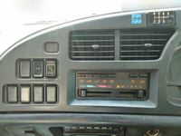 いすゞフォワードパッカー車（塵芥車）中型（4t）[写真35]