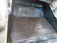 いすゞフォワードパッカー車（塵芥車）中型（4t）[写真08]