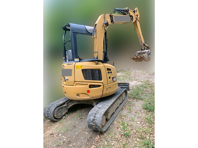 CATミニユンボ（ミニバックホー）[写真02]