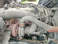 いすゞギガアルミウイング大型（10t）[写真22]