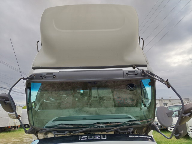 いすゞギガアルミウイング大型（10t）[写真06]