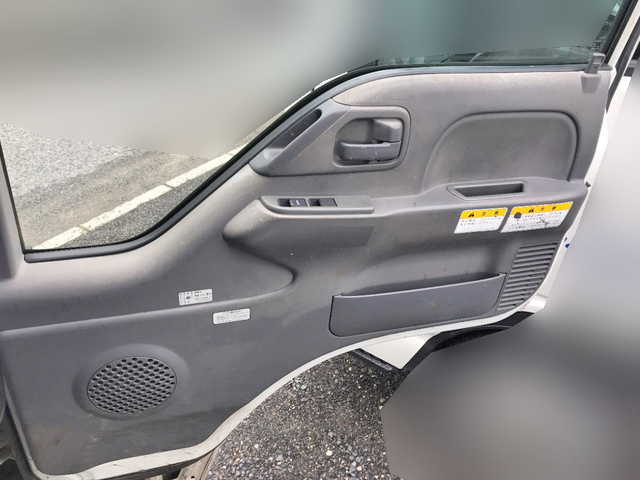 いすゞエルフ高所作業車小型（2t・3t）[写真28]