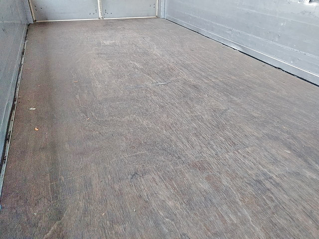 日産アトラスパネルウイング小型（2t・3t）[写真11]