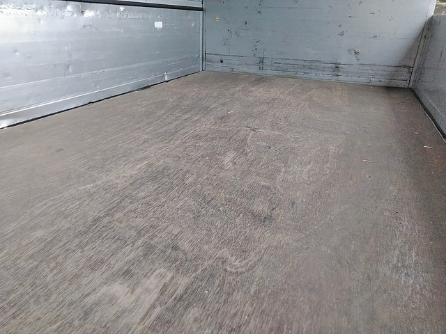 日産アトラスパネルウイング小型（2t・3t）[写真12]