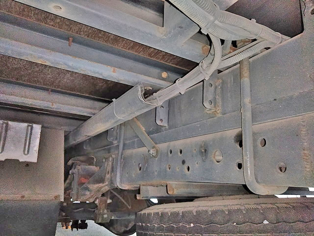 日産アトラスパネルウイング小型（2t・3t）[写真21]