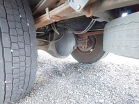 いすゞフォワードユニック5段中型（4t）[写真12]