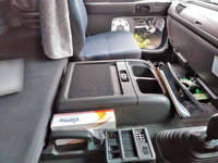 いすゞフォワードアルミウイング中型（4t）[写真21]