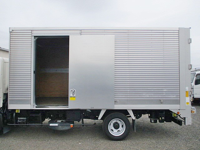トヨタトヨエースアルミバン小型（2t・3t）[写真06]