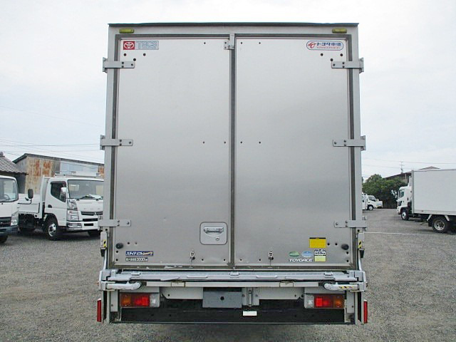 トヨタトヨエースアルミバン小型（2t・3t）[写真09]