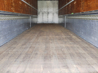 いすゞギガアルミウイング大型（10t）[写真18]