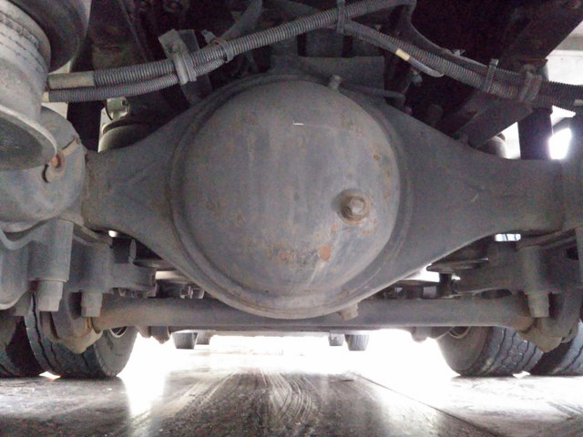 いすゞギガアルミウイング大型（10t）[写真29]