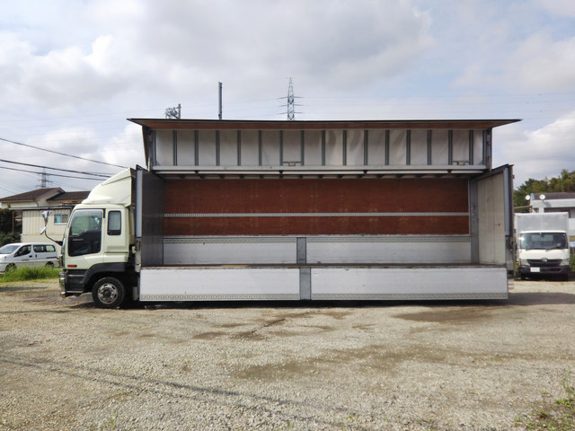 いすゞギガアルミウイング大型（10t）[写真06]